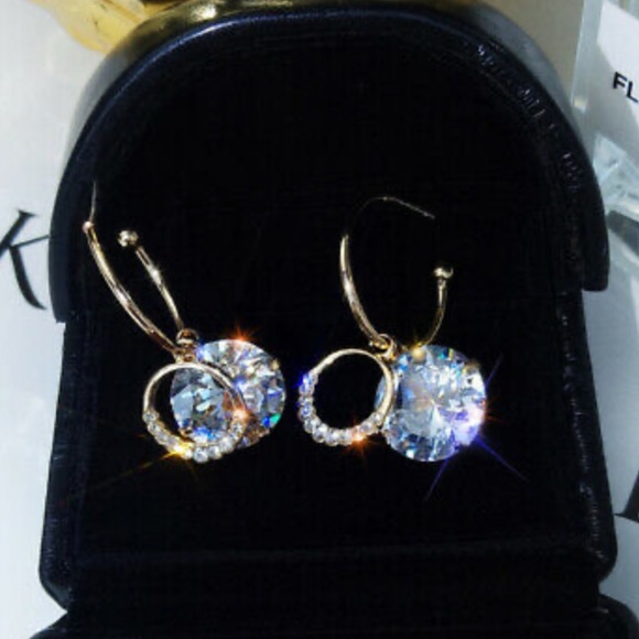 New 18k gold plated cute earrings - Picture 3 of 5
